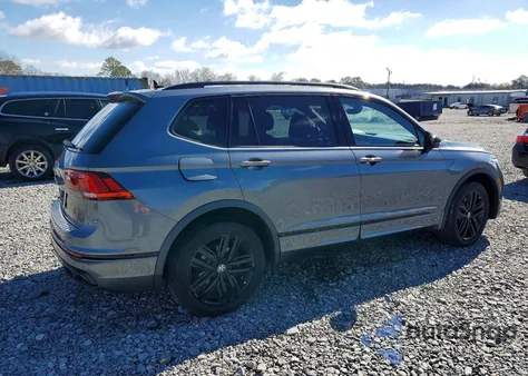 2022 Volkswagen Tiguan Se R-Line Black z USA, uszkodzony, nr VIN 3VVCB7AXXNM091490